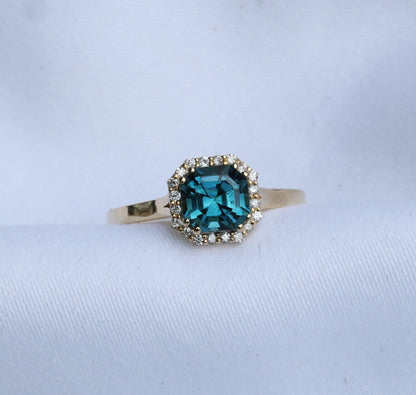 zertifizierter natürlicher Indigolith-Turmalin-Ring –  blauer Turmalin in 14 Karat Gold