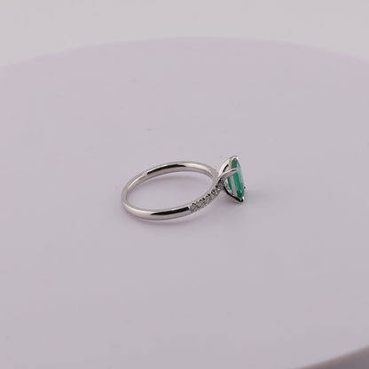 zertifizierter natürlicher sambischer Smaragd-Solitär-Ring – 18 Karat Weißgold mit Diamant Pavé Fassung