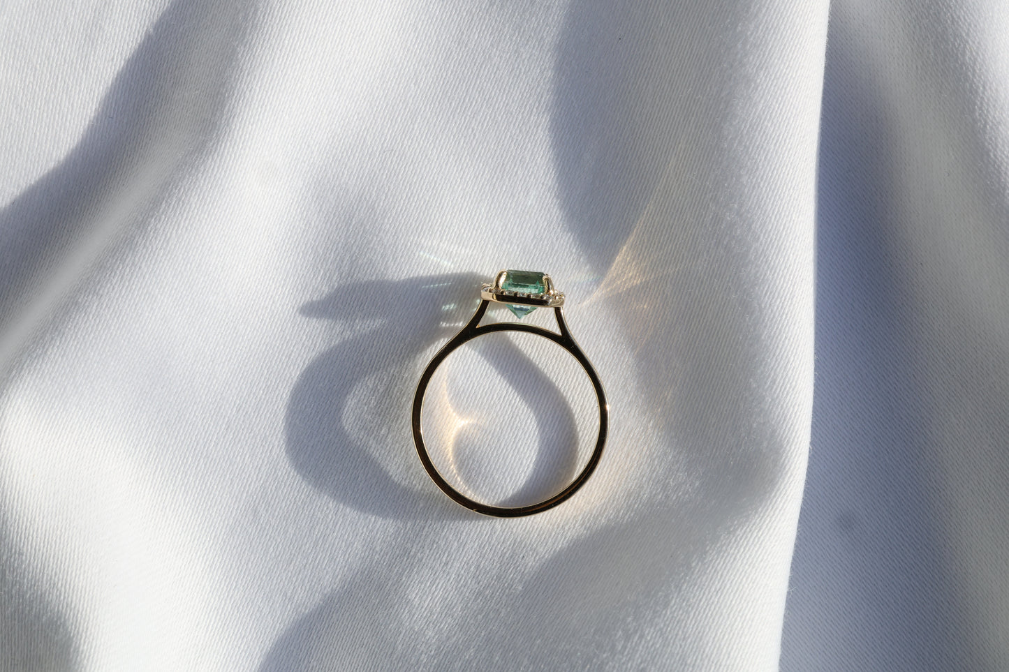 zertifizierter natürlicher Verdelith Turmalin Ring – bläulich-grüner Turmalin in 14 Karat Gold mit Diamanten