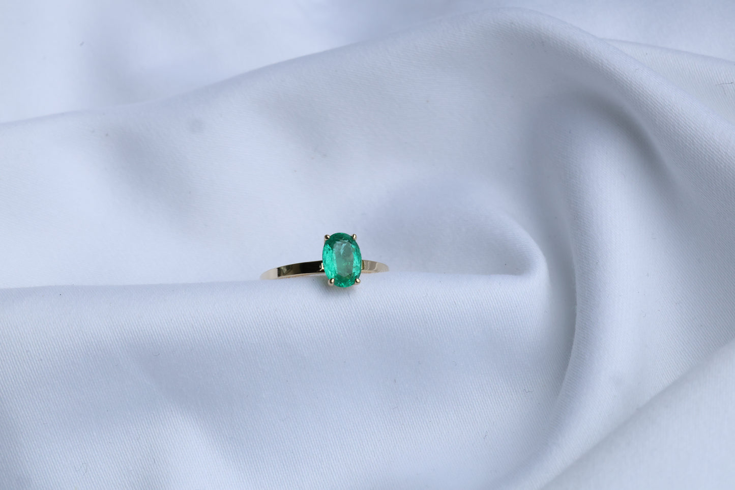 zertifizierter natürlicher sambischer Smaragd Solitär Ring – 14 Karat Gold