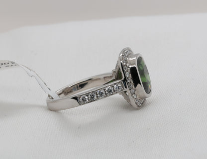 Grüner Turmalin (3.13 ct) Ring in 18K/750er Weißgold mit Diamanten