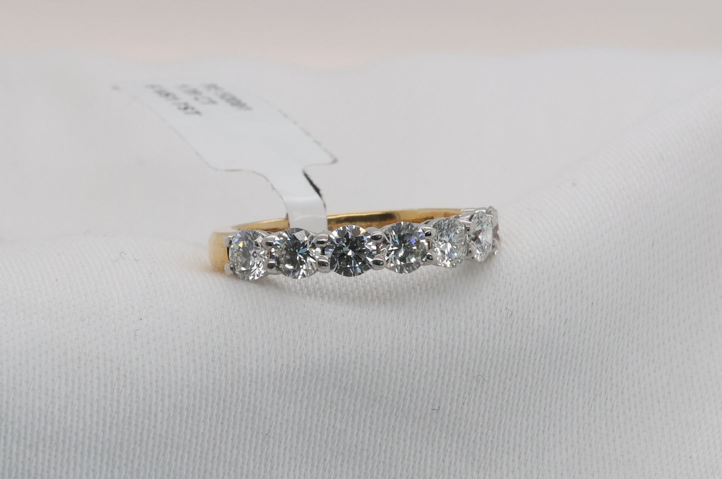 Diamant (1.3ct) Ring Eternity in 18 Karat Gold