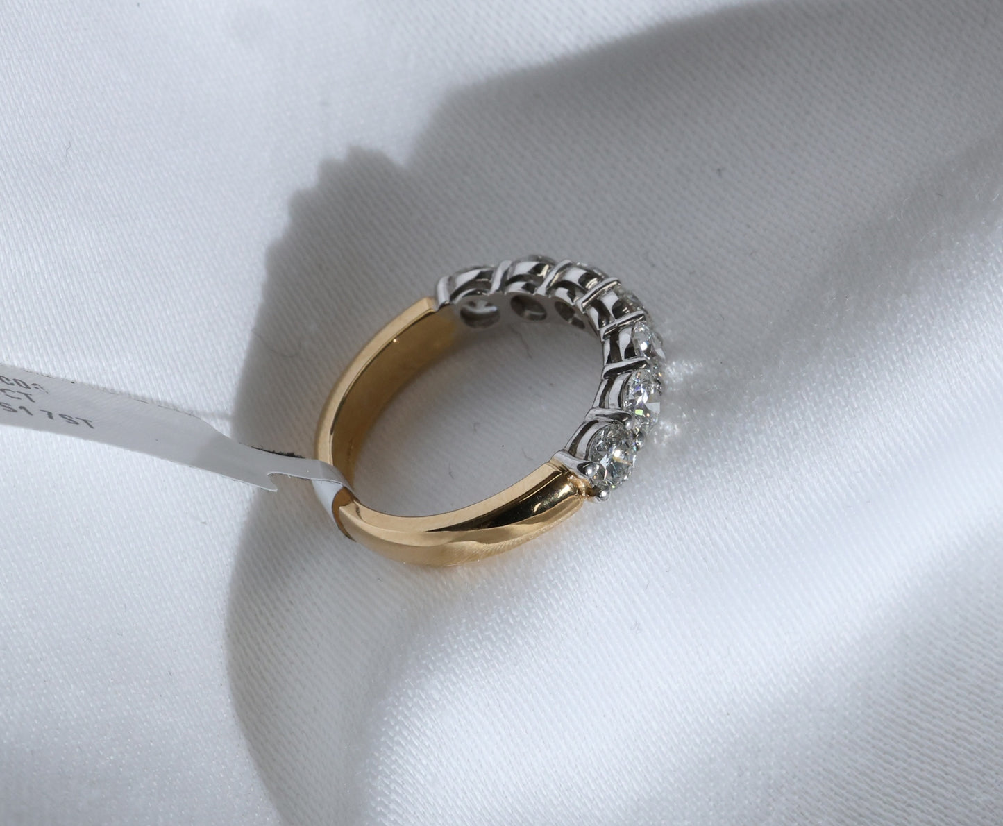 Diamant (1.3ct) Ring Eternity in 18 Karat Gold