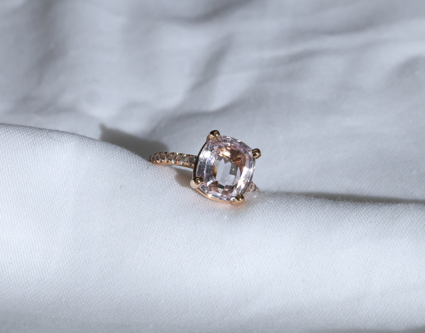 Morganit (5.21ct) Ring in 18K/750er Roségold mit Diamanten