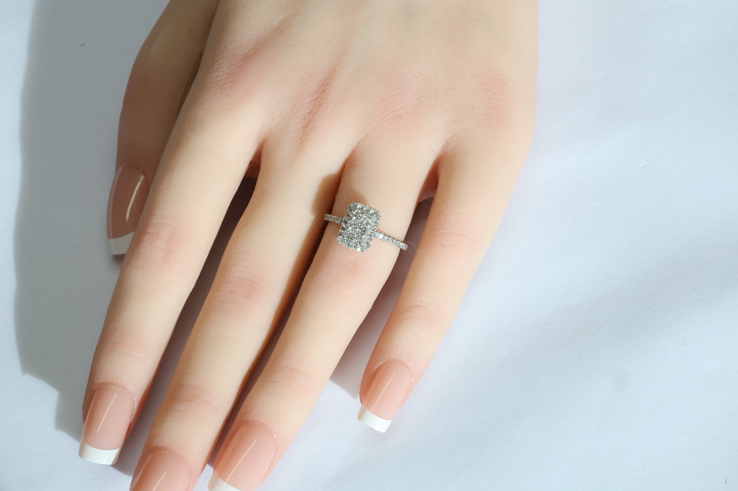 Diamant VVS Ring in 18 Karat Weißgold