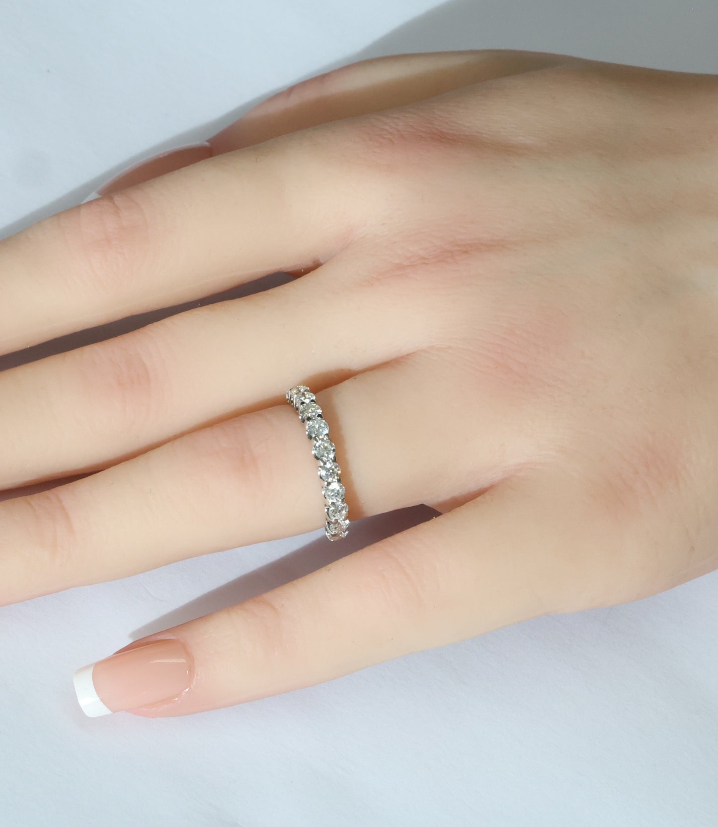 Diamant (1.2ct, Oval Cut) Ring Eternity in 18 Karat Weißgold