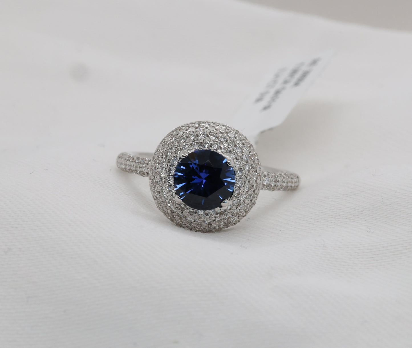 Blauer Saphir (1.09ct, Royal Blue) Ring in 18K/750er Weißgold mit 1.01ct Diamanten
