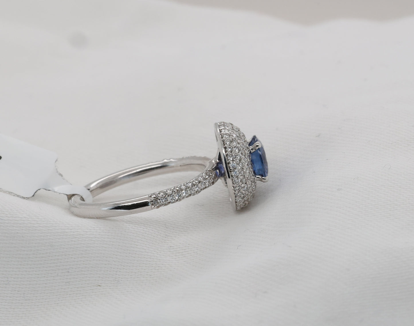 Blauer Saphir (1.09ct, Royal Blue) Ring in 18K/750er Weißgold mit 1.01ct Diamanten