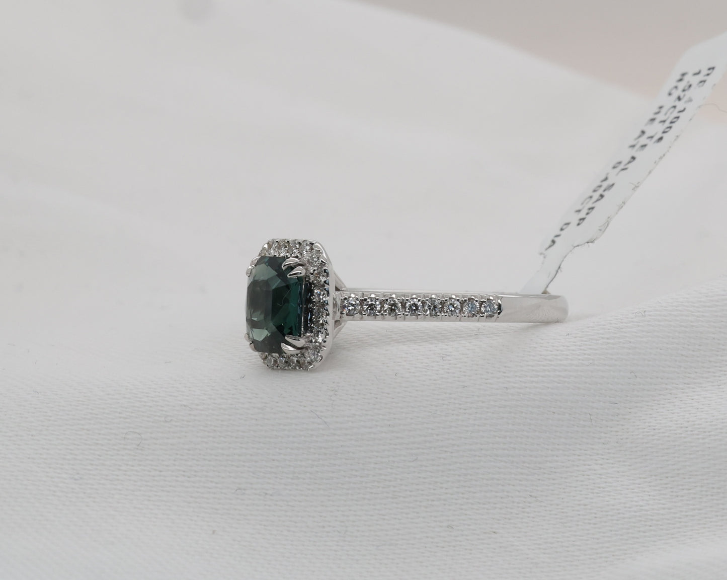 Teal Saphir Ring in 18K/750er Weißgold mit Diamanten