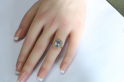 Aquamarine (Santa Maria) ring in 18 Karat Rosegold with diamonds