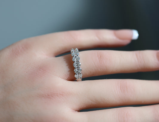 Diamant (1.7ct, Oval Cut) Ring Eternity in 18 Karat Weißgold