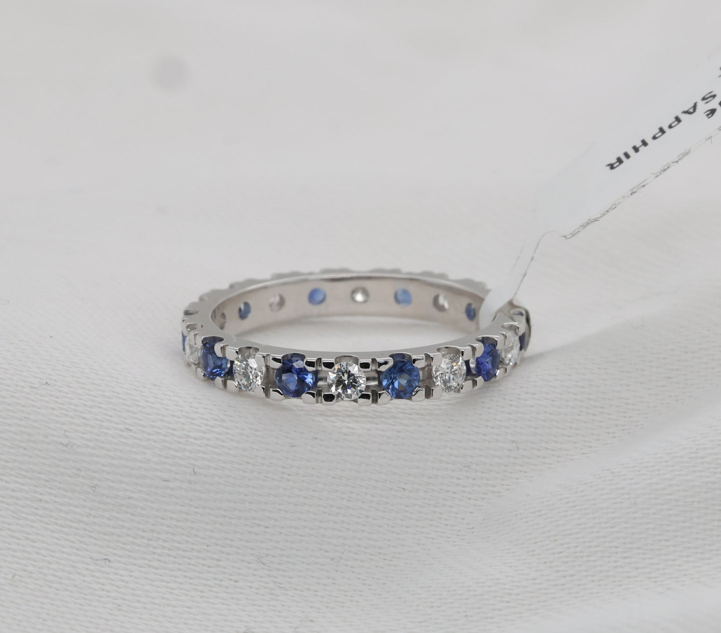 Blauer Saphir & Diamant Memoire Ring in 18K/750er Weißgold