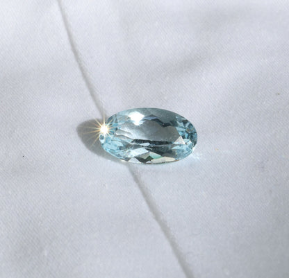 Natürlicher blauer Aquamarin (3.62 ct)  – loser Edelstein