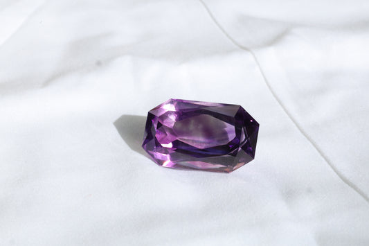 Natürlicher Amethyst (79ct) – loser Edelstein