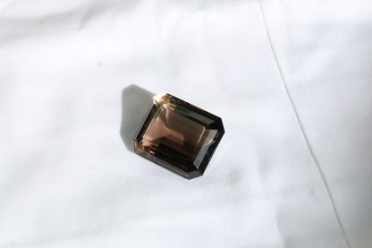 Natürlicher Citrin (Rauchfarben, 82ct) – loser Edelstein