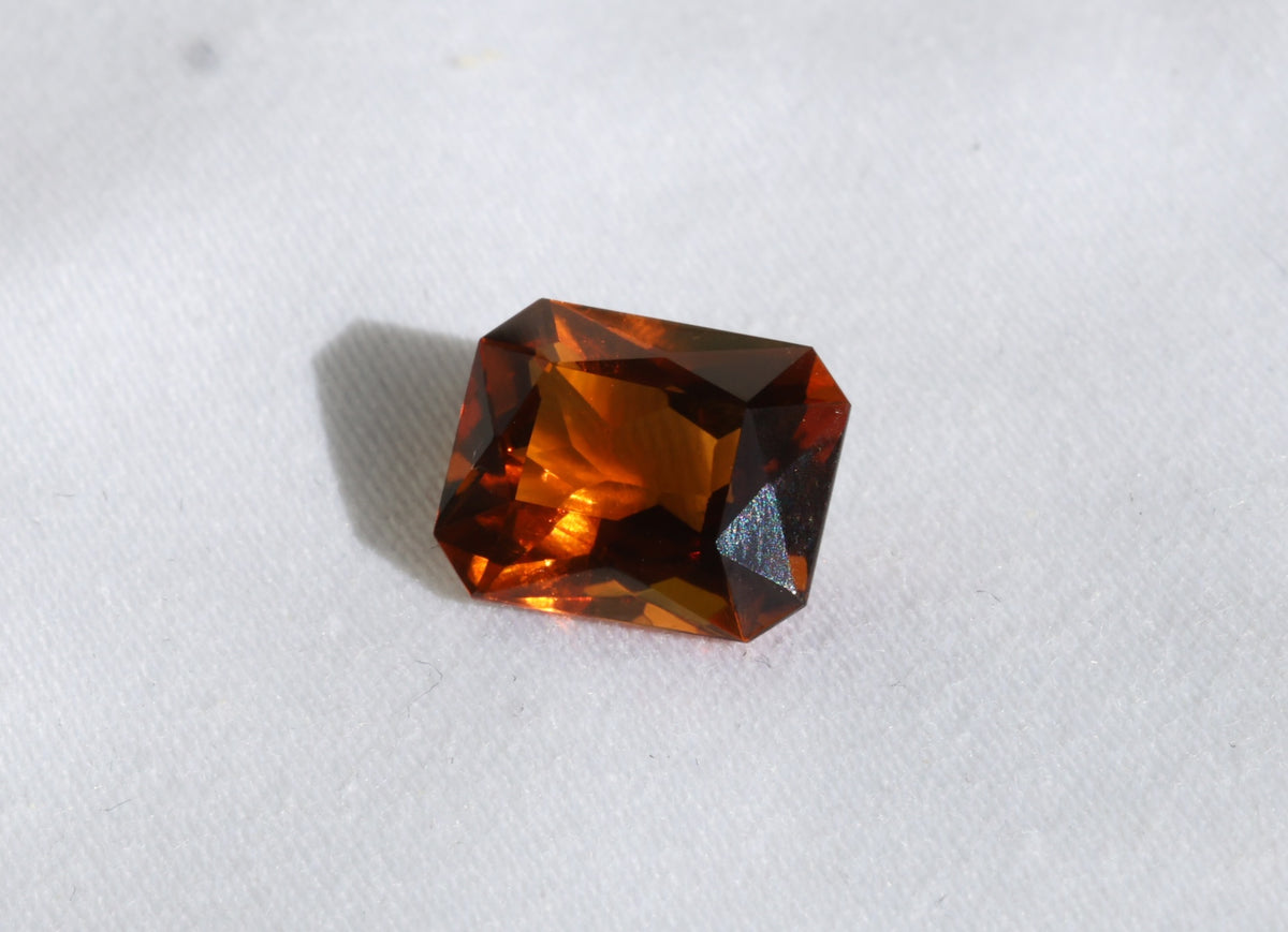 Natürlicher Citrin (3.8ct) – loser Edelstein
