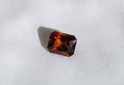 Natürlicher Citrin (3.8ct) – loser Edelstein