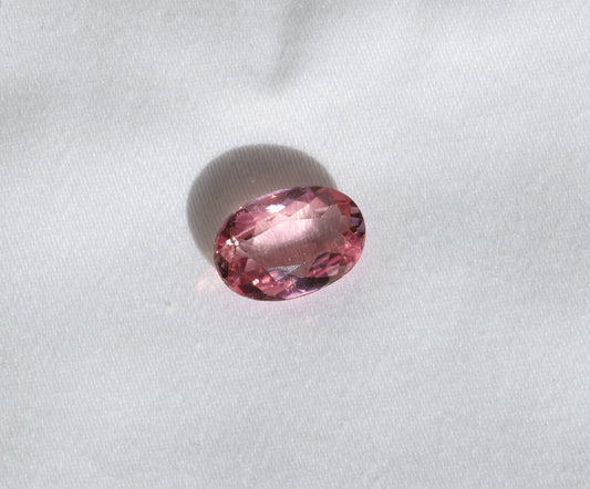 Natürlicher pinker Turmalin (4.34 ct)  – loser Edelstein