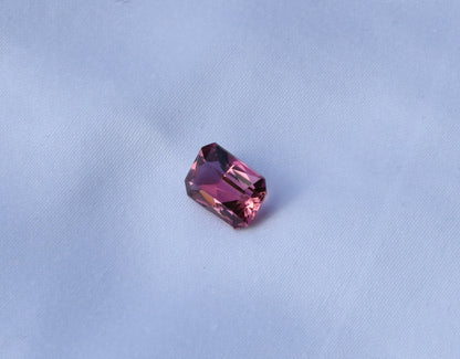 Natürlicher pinker Turmalin (4.35ct) – loser Edelstein