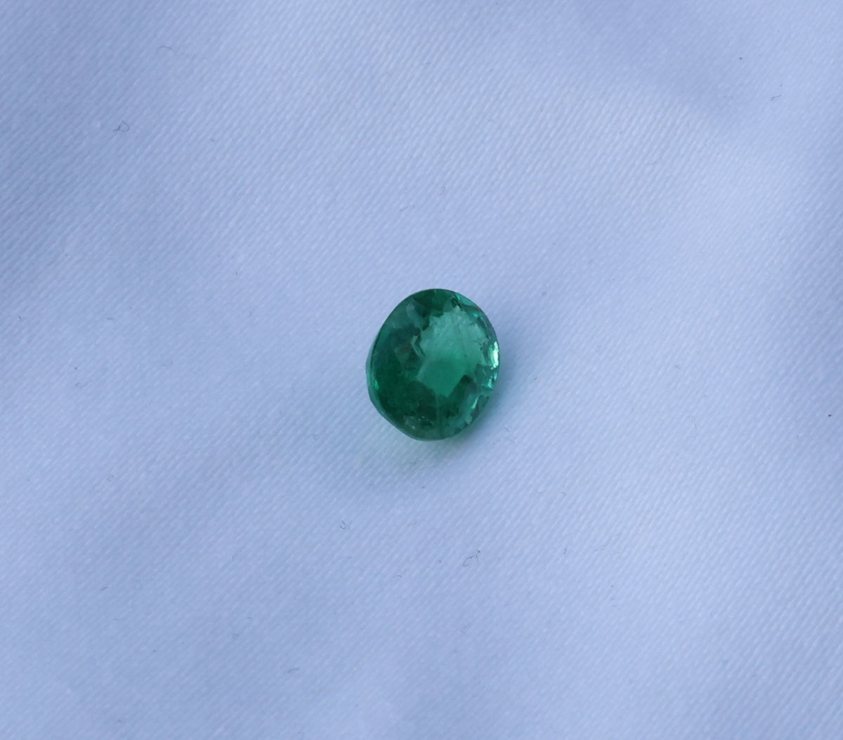 Natural Emerald (Zambia, Oval, 1.84 ct) – Loose Gemstone