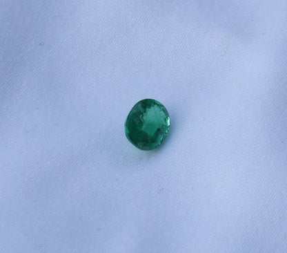 Natural Emerald (Zambia, Oval, 1.84 ct) – Loose Gemstone