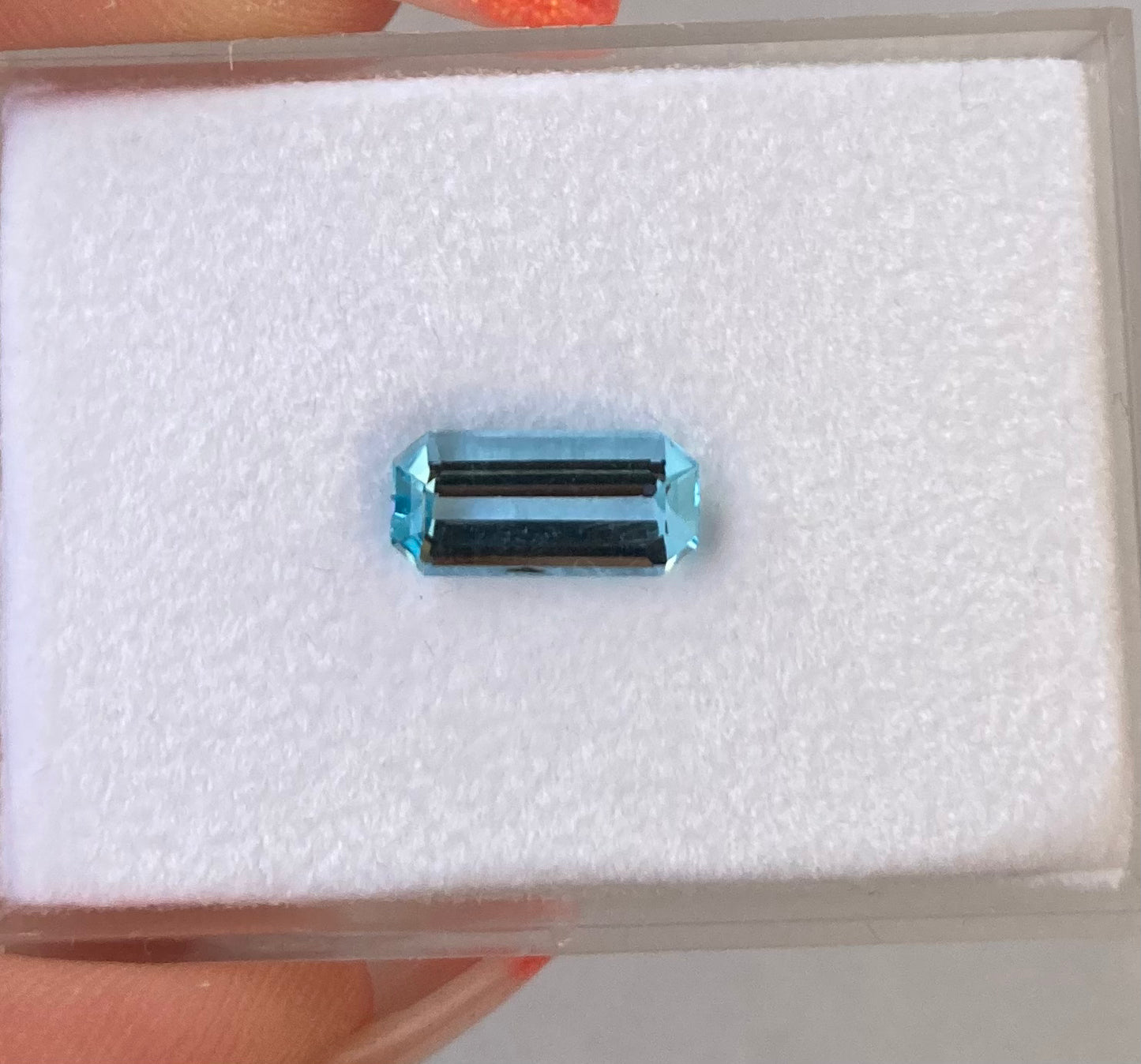 Natürlicher blauer Aquamarin (Baguette Schliff, 1.47 ct) – loser Edelstein