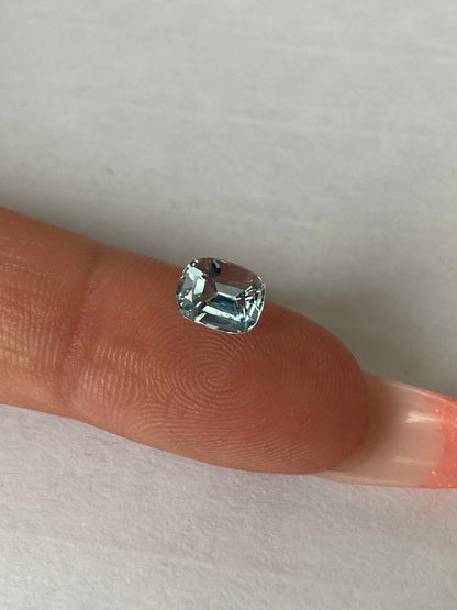Natural blue aquamarine (1.27 ct) – Loose Gemstone