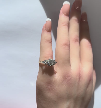 Diamond ring (GIA) in 18 Karat Gold with diamonds