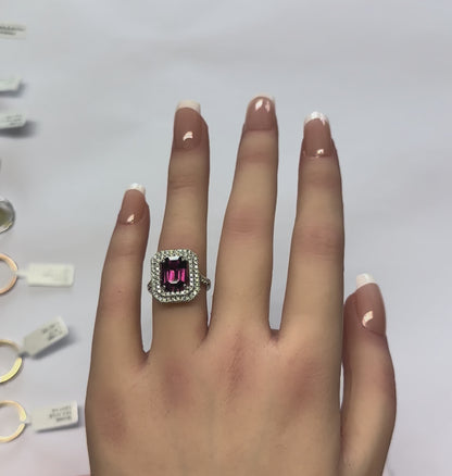 Spinell (3.31ct) Ring in 18 Karat Weißgold mit 1.13ct Diamanten